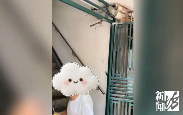 防腐木岗亭半年被毁坏5次!沪上每一个小区都有这里住民吵翻